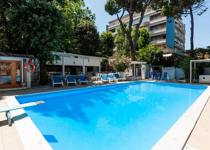 Carillon 3* Bellaria-Igea Marina