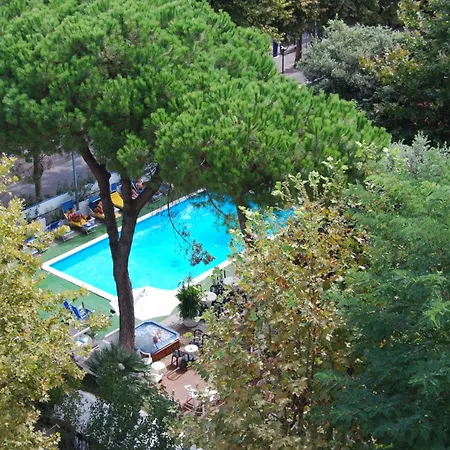 Carillon 3* Bellaria-Igea Marina