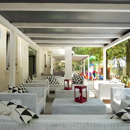 Carillon 3* Bellaria-Igea Marina