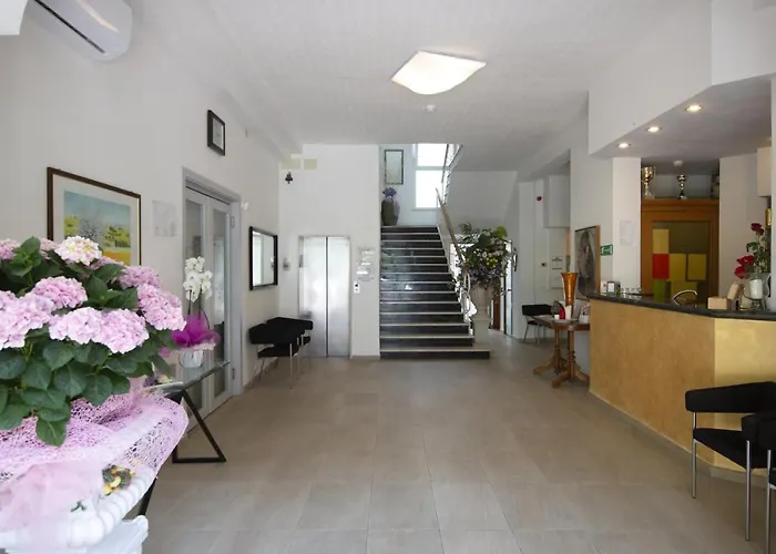 Carillon 3* Bellaria-Igea Marina